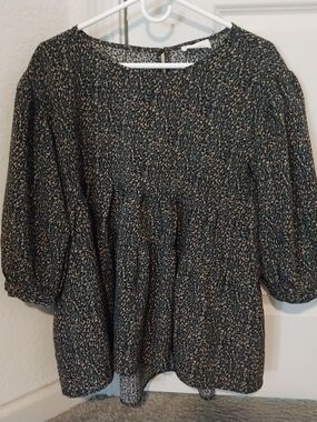 Navy and Tan Leopard Printed Smocked Peplum Blouse - L